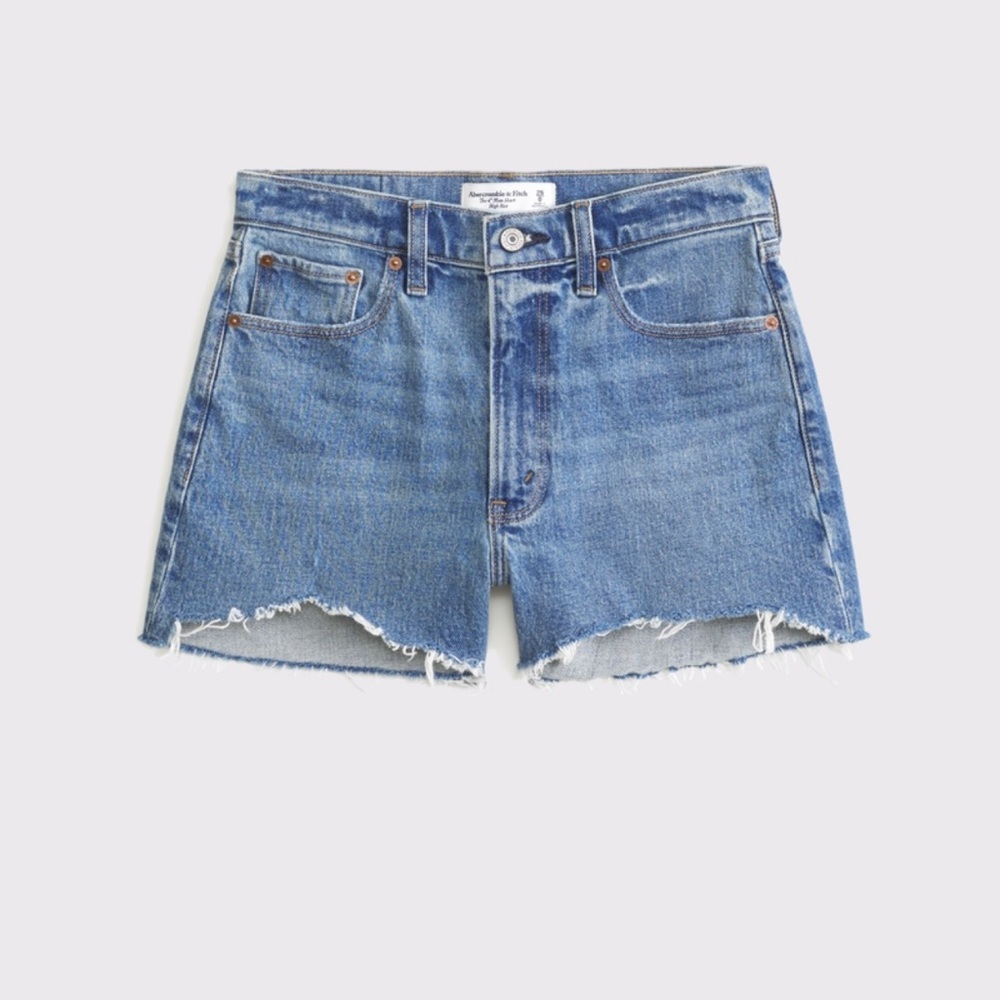 Abercrombie & Fitch High Rise 4” Mom Short